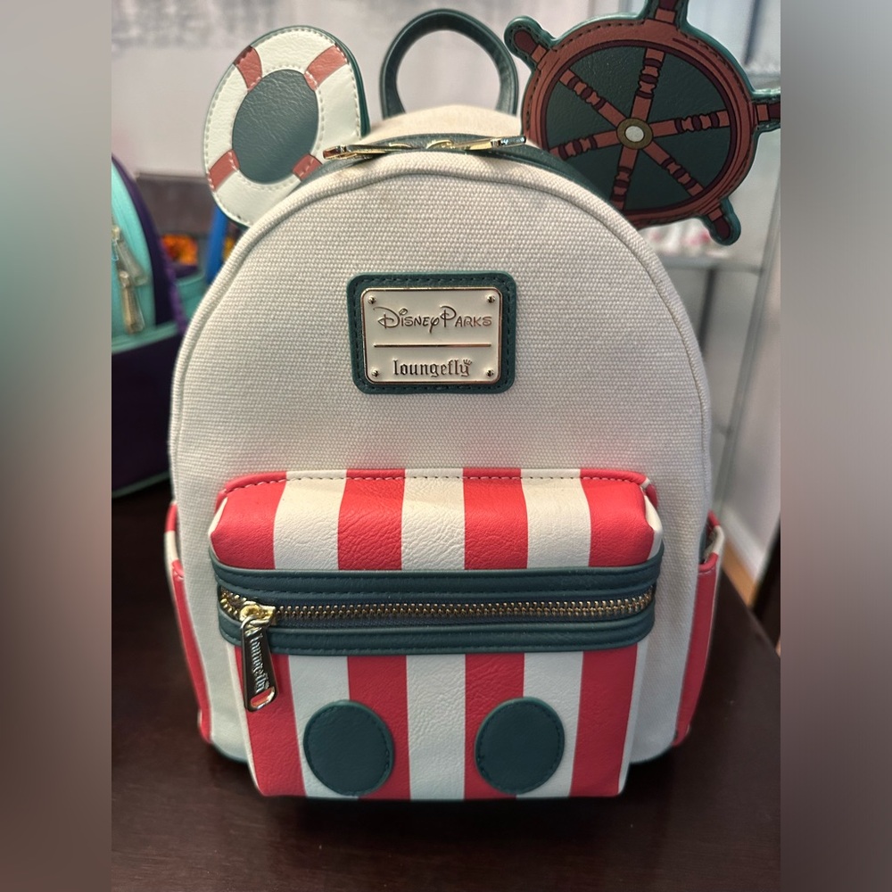 Disney loungefly